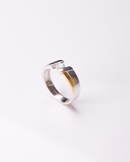 FLUENCE Timeless Solitaire Diamond Ring