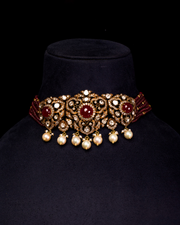 Amara Noble Diamonds Necklace & Earrings Set