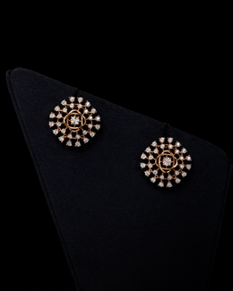 GLO Elegant Shine Diamond Earrings
