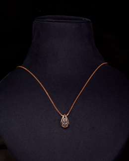 Glee Royal Shimmer Diamonds Pendant